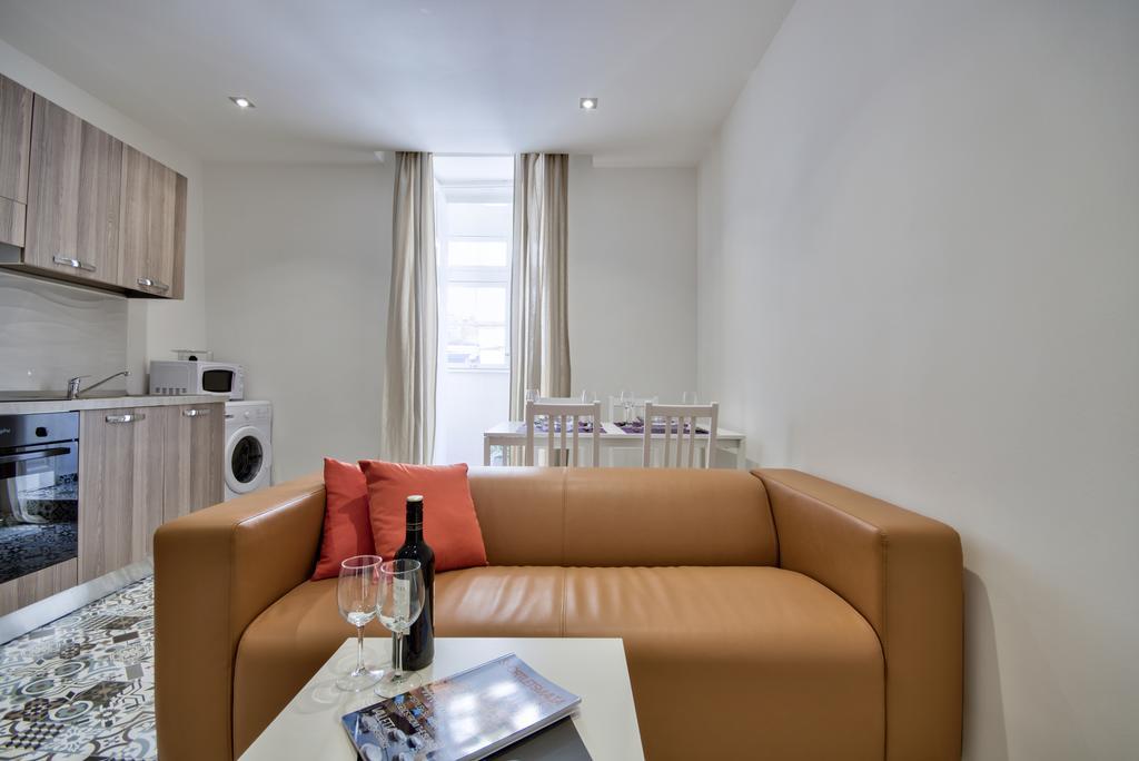 Central Valletta Two Bedroom Apartment Ngoại thất bức ảnh