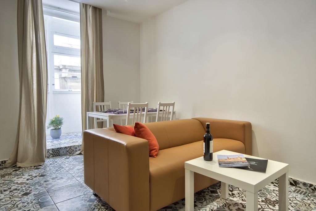Central Valletta Two Bedroom Apartment Ngoại thất bức ảnh