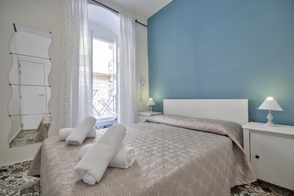 Central Valletta Two Bedroom Apartment Ngoại thất bức ảnh